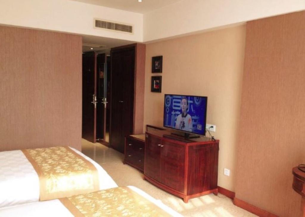 Yunheng Hotel Neijiang Exterior photo